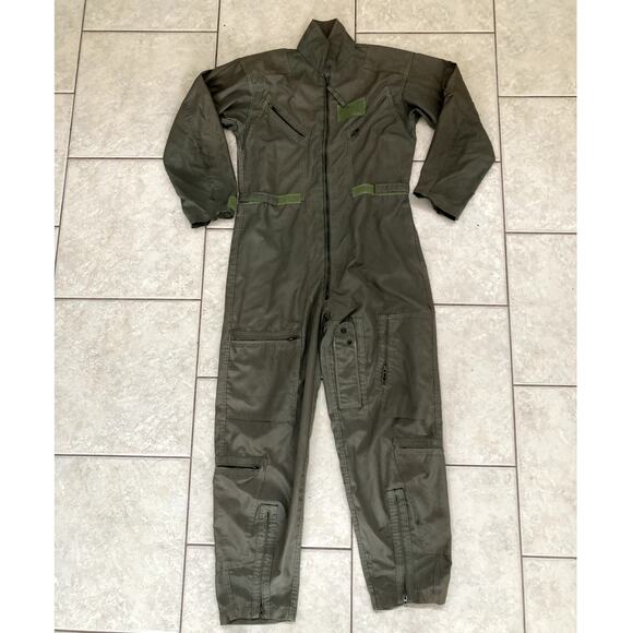 Air Force Pilot Coveralls Jumpsuit Flyers CWU-27/P Military Sage Green 42R - Picture 1 of 9